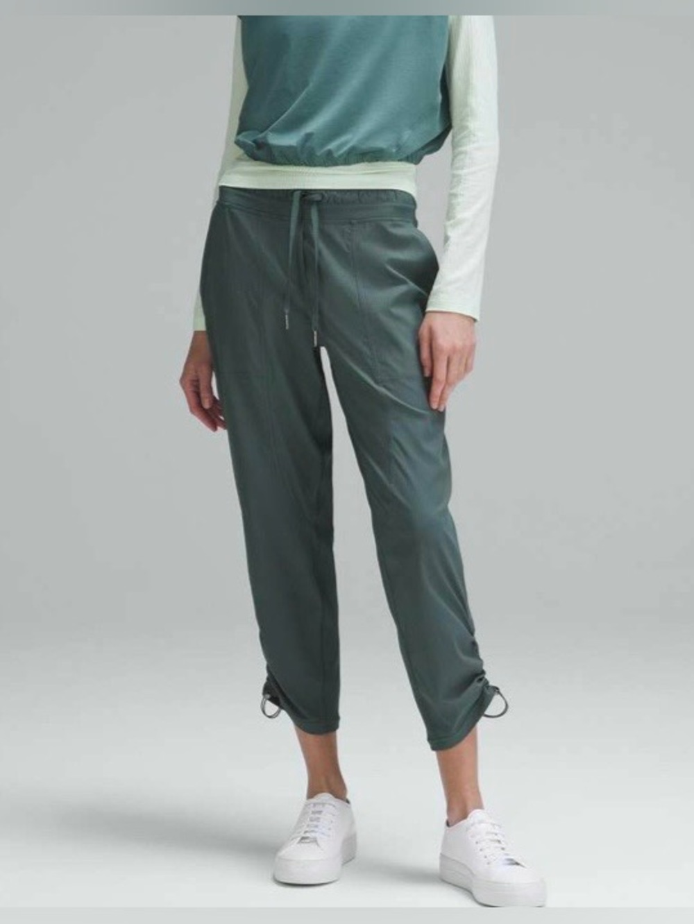 Lululemon Dance Studio Mid-Rise Cropped Pant, Green, Women’s 10
